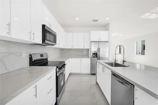 22555 SW 125th Ave #13A, Miami, FL 33170