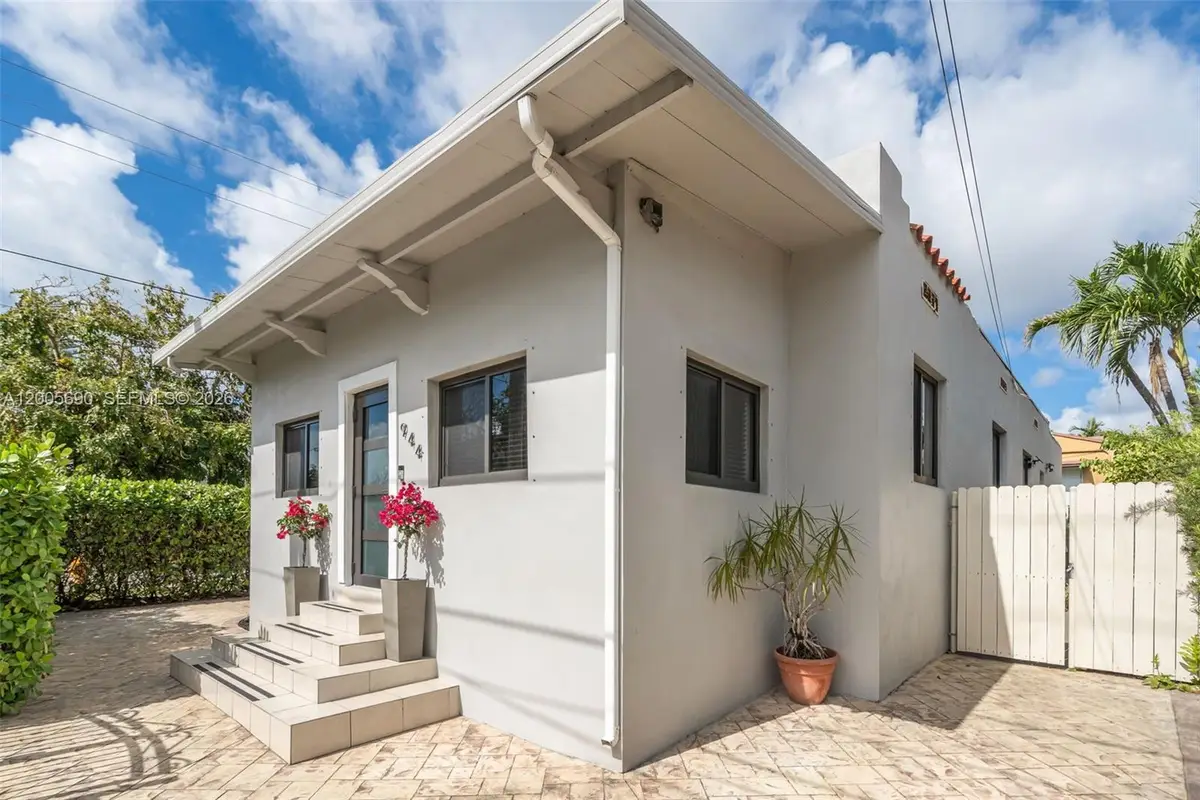 944 SW 10th Avenue, Miami, FL 33130 - #1