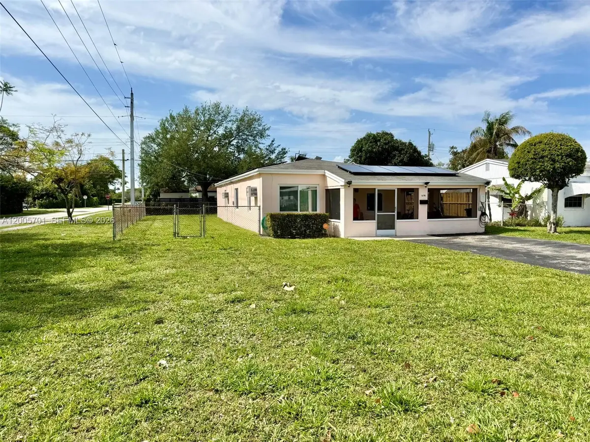 1698 NE 177th St, North Miami Beach, FL 33162 - #1
