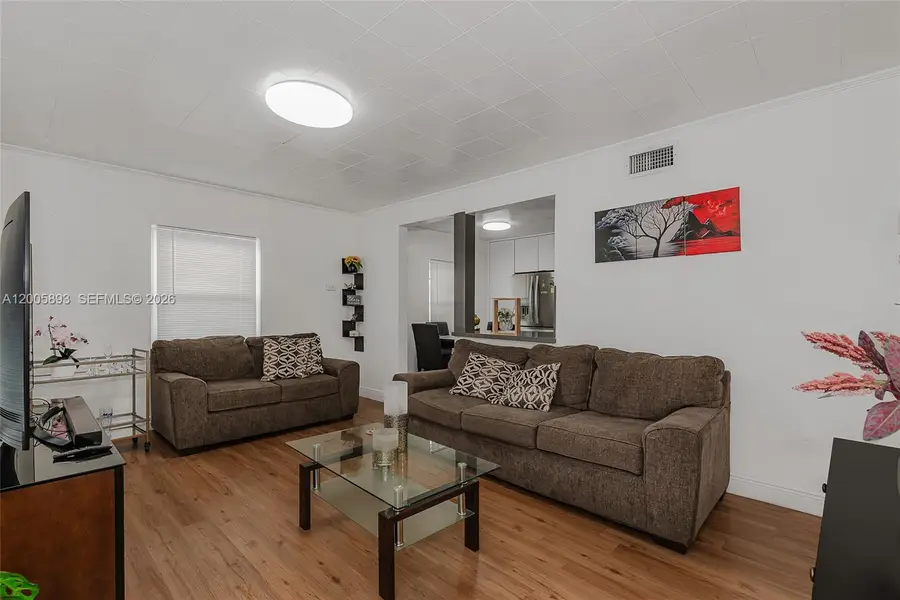 367 E 46th St, Hialeah, FL 33013 - #3