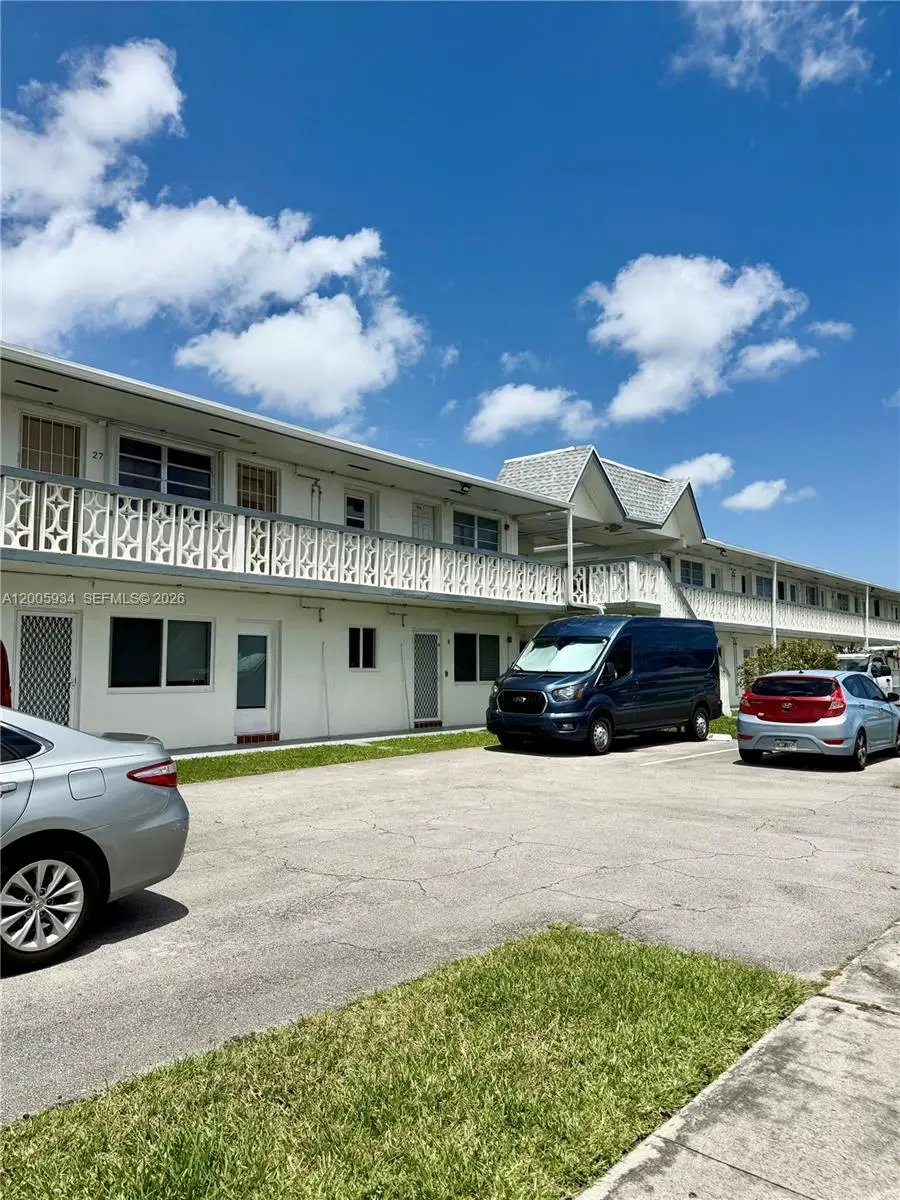 11 NE 204th St #23, Miami Gardens, FL 33179 - #1