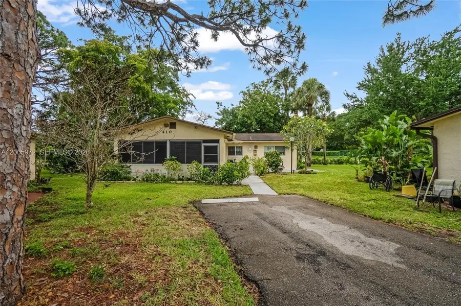 410 SW Natura Ave, Deerfield Beach, FL 33441 - #2