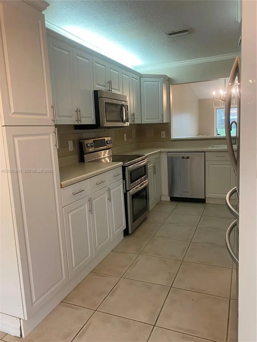 803 SW 119th Way, Davie, FL 33325 - #2