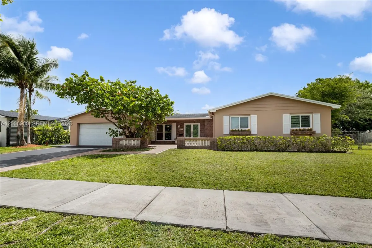 9321 SW 104th Ct, Miami, FL 33176 - #1