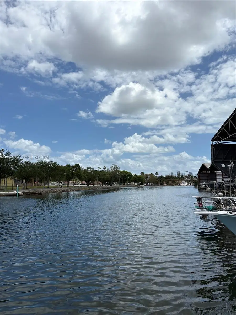 2415 NW 16th St Rd #11, Miami, FL 33125 - #3