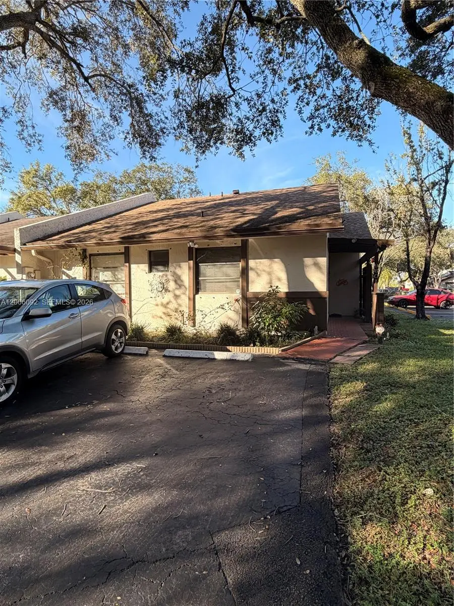 9601 NW 16th Street, Pembroke Pines, FL 33024 - #2