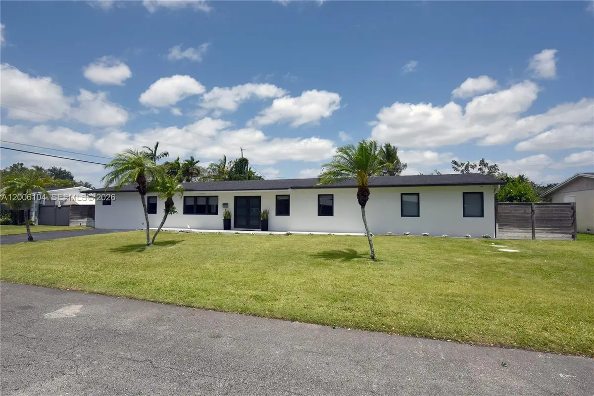 9281 SW 166th Ter, Palmetto Bay, FL 33157 - #1