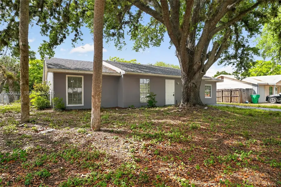 4030 School Cir, Port Labelle, FL 33935 - #2