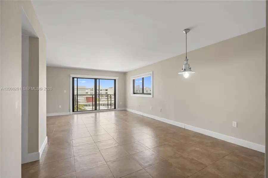 7801 Abbott Ave #508, Miami Beach, FL 33141 - #3