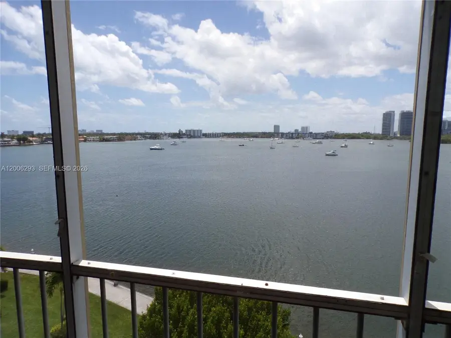 3000 Marcos Dr #P609, Aventura, FL 33160 - #2