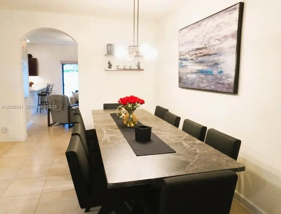 3280 W 92nd Pl, Hialeah, FL 33018 - #3