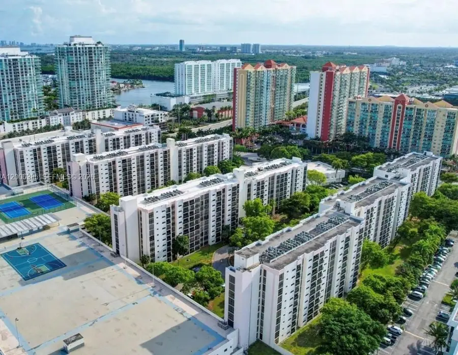 16909 N Bay Rd, Sunny Isles Beach, FL 33160 - #2