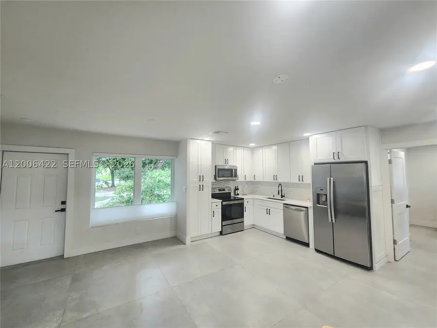 141 NE 30th St, Wilton Manors, FL 33334 - #3
