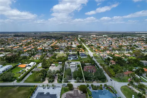 150 NW 130th Ave, Miami, FL 33182