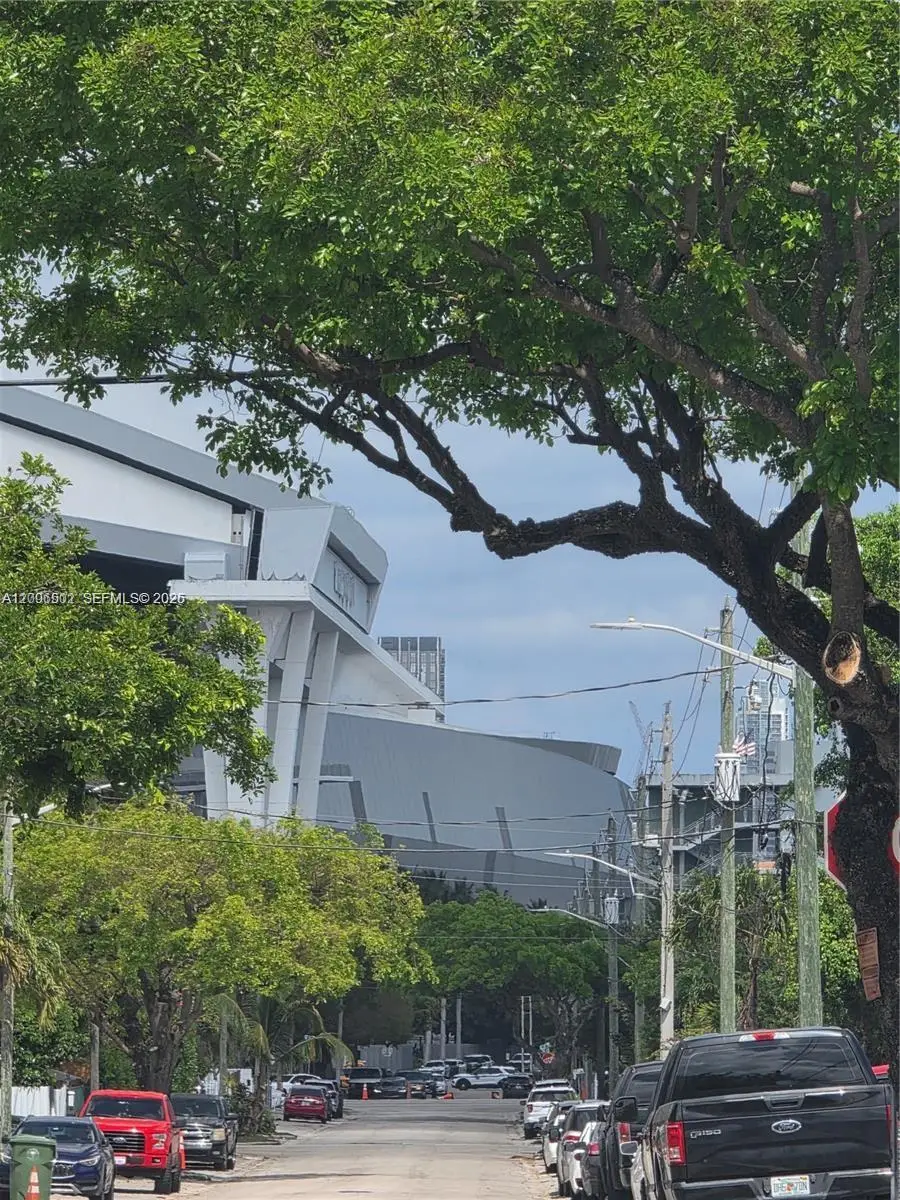 1829 NW 5th St, Miami, FL 33125 - #3