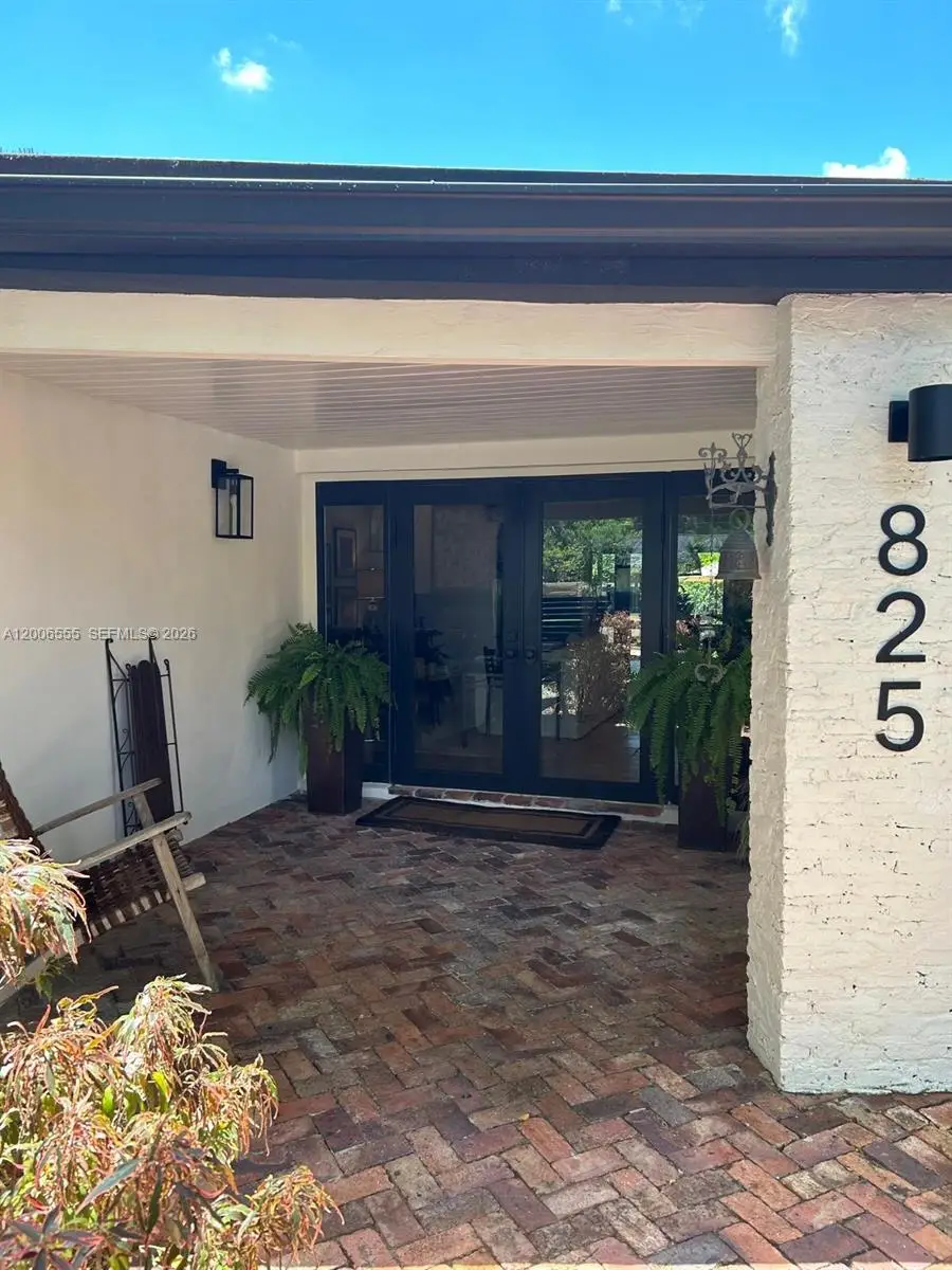 825 N Bel Air Dr, Plantation, FL 33317 - #3