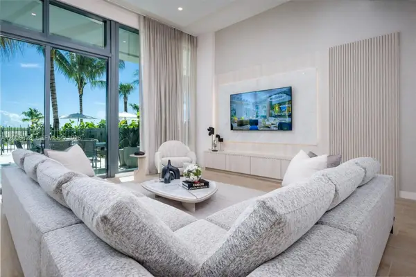 900 N Ocean Blvd #106, Pompano Beach, FL 33062