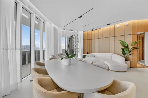 4100 Island Blvd #904, Aventura, FL 33160