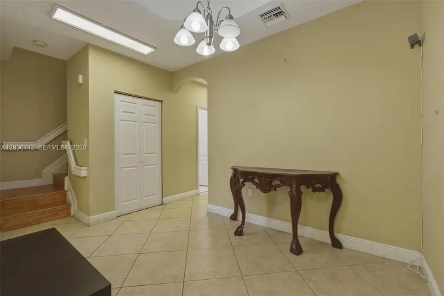16613 NW 71st Ave, Miami Lakes, FL 33014 - #2