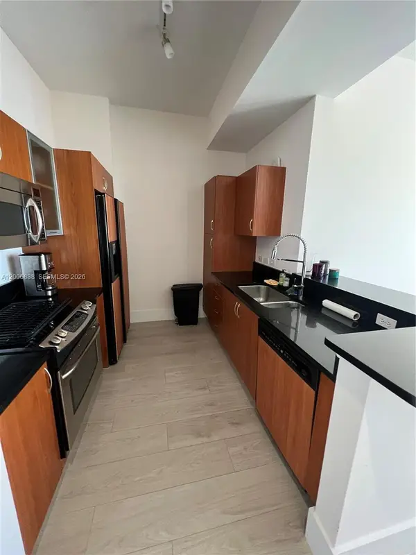 18800 NE 29th Ave #PH25, Aventura, FL 33180