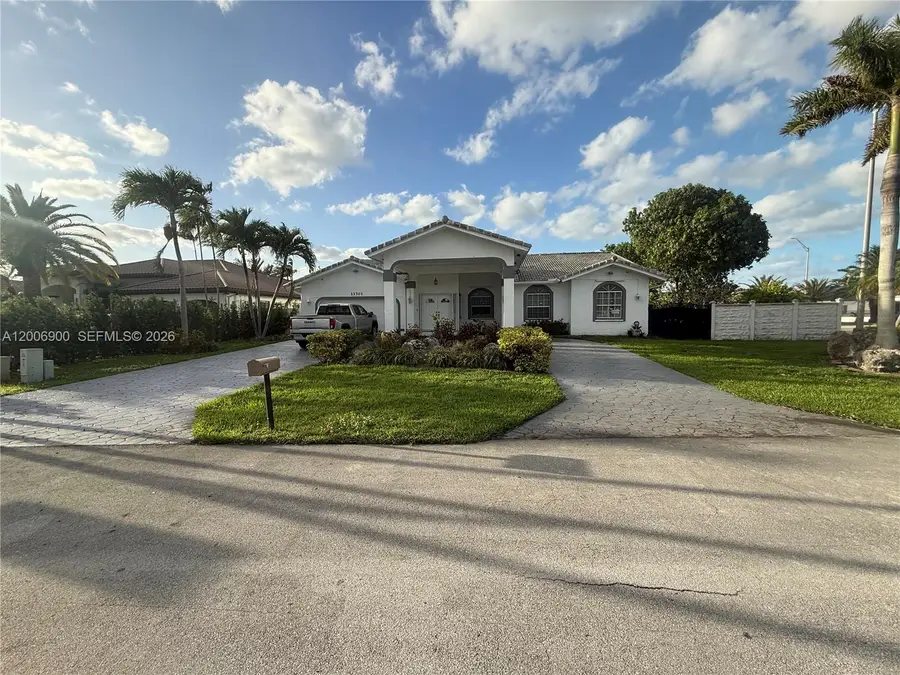 Address Withheld By Seller, Miami, FL 33175 - #2