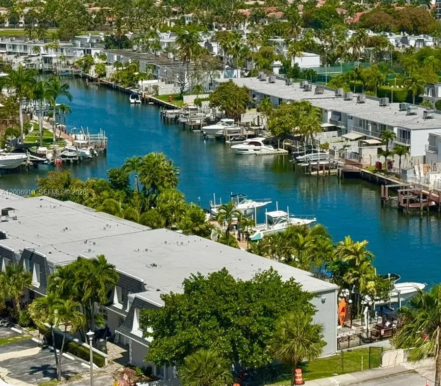 2500 Parkview Dr #1210, Hallandale Beach, FL 33009 - #2