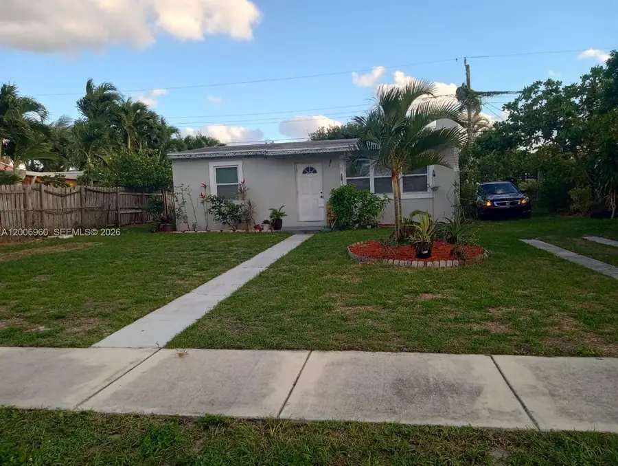508 Beech Rd, West Palm Beach, FL 33409 - #3