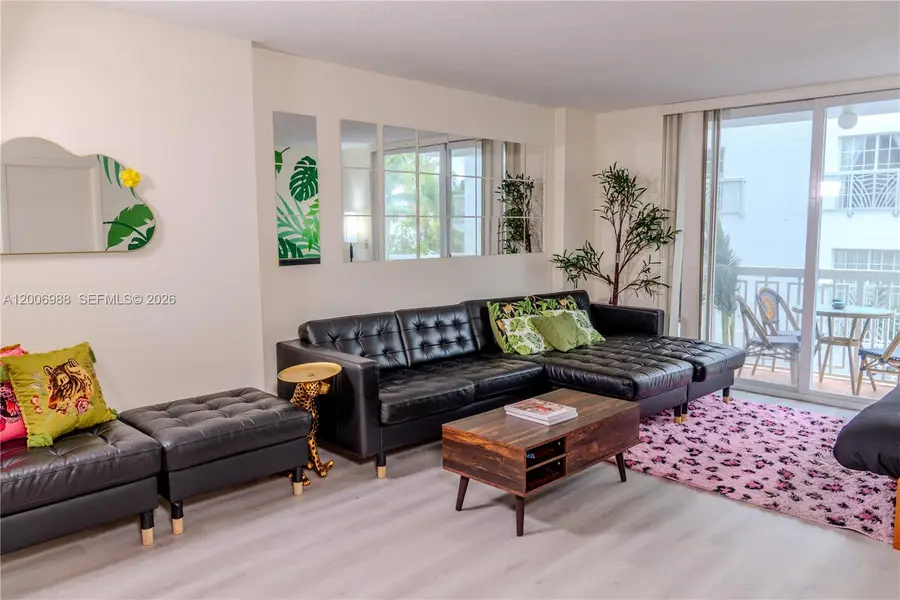 401 Ocean Dr #222, Miami Beach, FL 33139 - #2