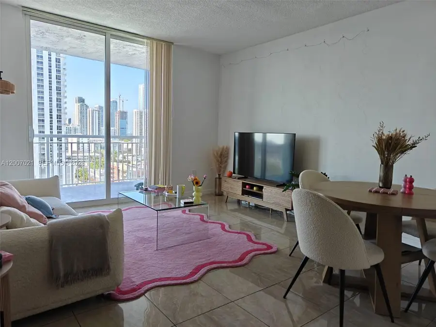275 NE 18th St #1801, Miami, FL 33132 - #3