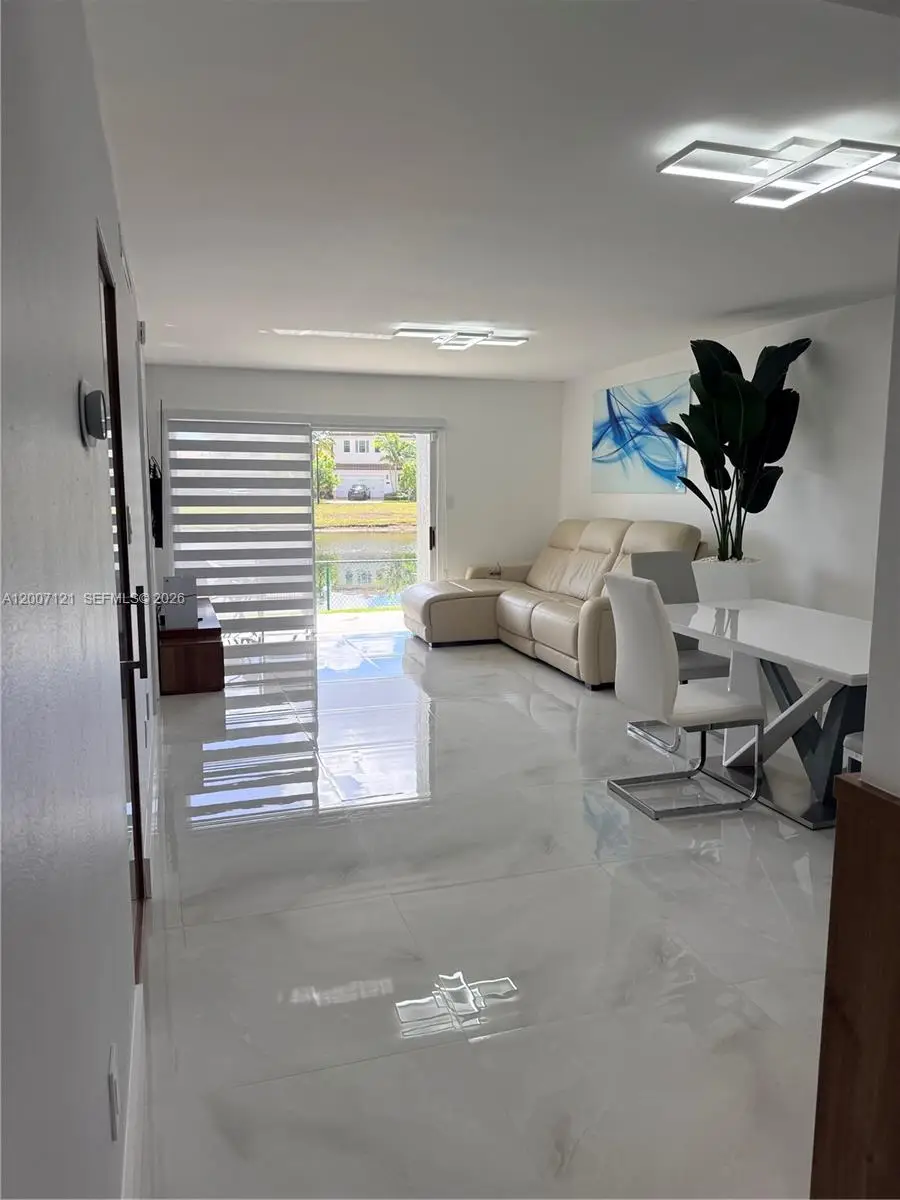 601 SW 113th Way #601, Pembroke Pines, FL 33025 - #1