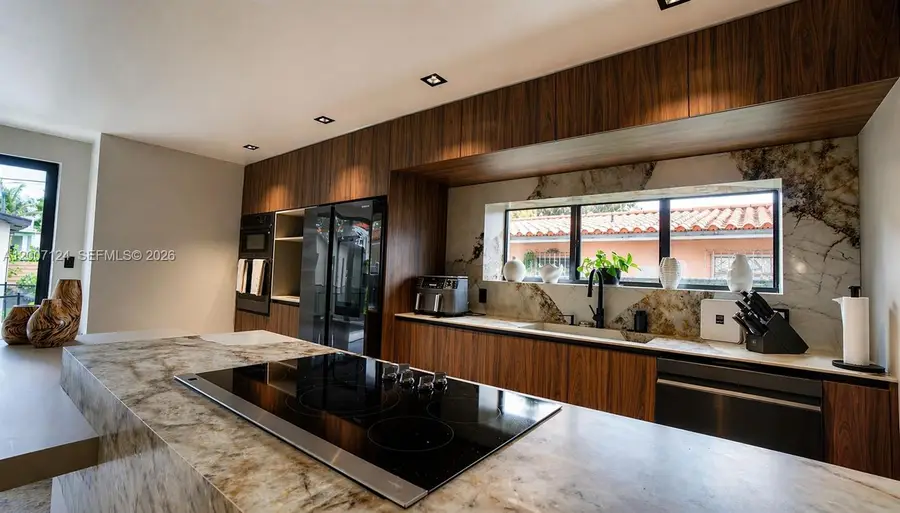 1820 SW 10th St, Miami, FL 33135 - #2