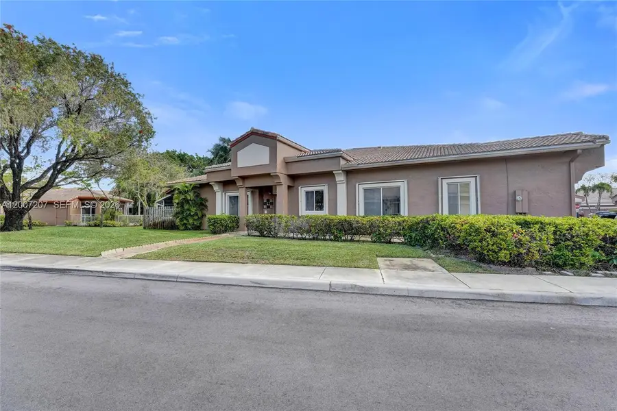 10131 Lombardy Dr, Tamarac, FL 33321 - #2