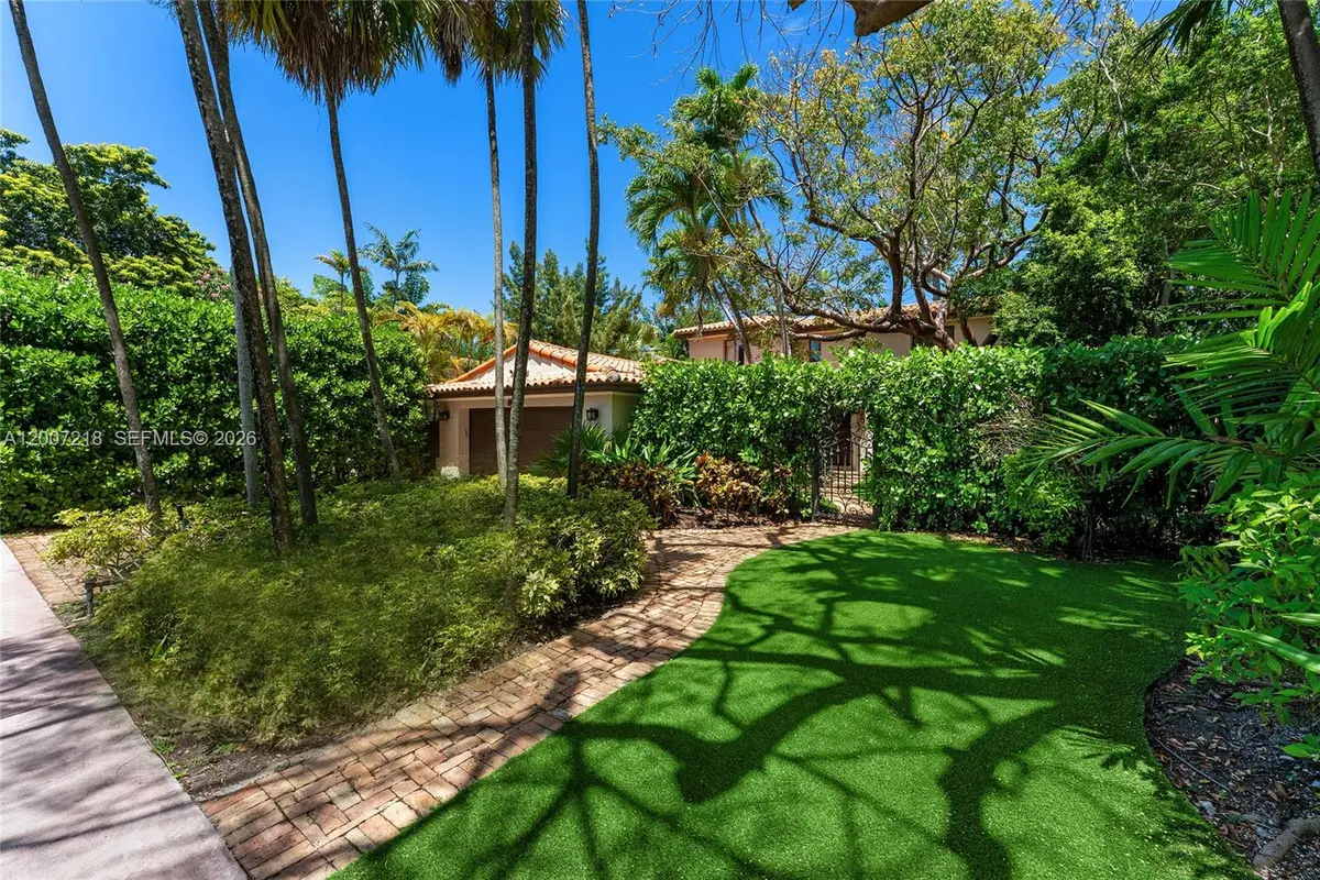6121 La Gorce Dr, Miami Beach, FL 33140 - #1