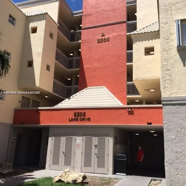 8205 Lake Dr #204, Doral, FL 33166 - #1