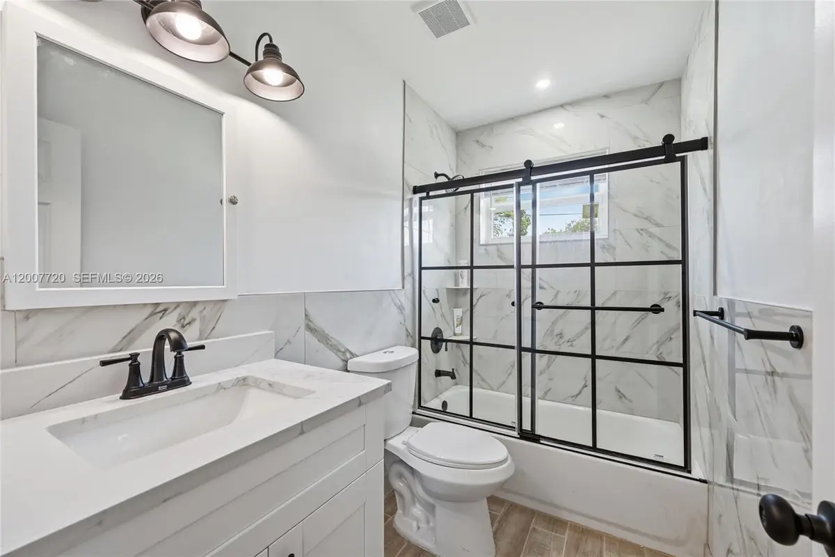 6900 NW 14th St, Plantation, FL 33313 - #1