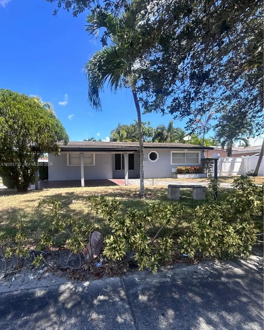 221 NE 24th St, Pompano Beach, FL 33064 - #2