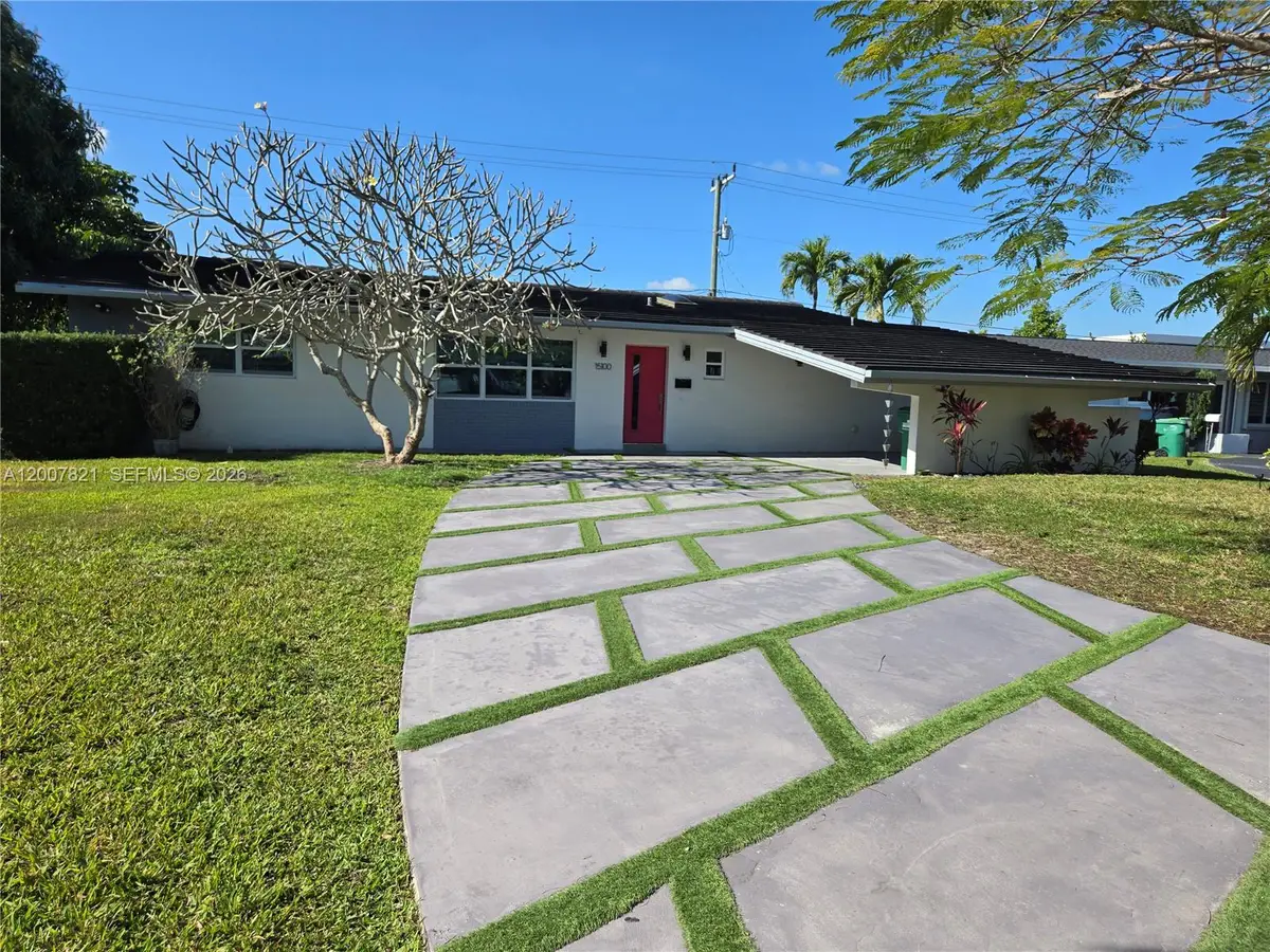 Address Withheld By Seller, Palmetto Bay, FL 33176 - #1