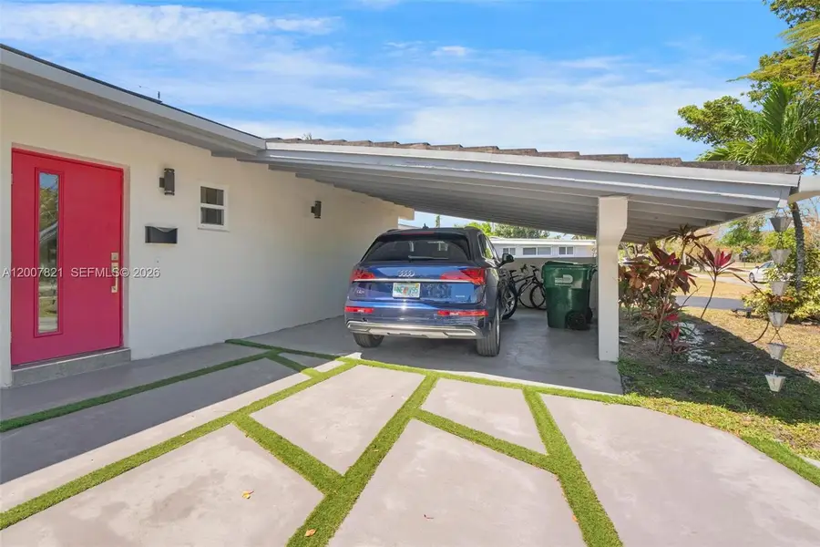 Address Withheld By Seller, Palmetto Bay, FL 33176 - #2