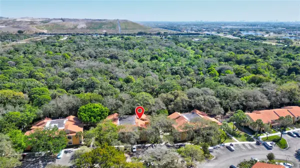 3846 Coral Tree Cir #3846, Coconut Creek, FL 33073