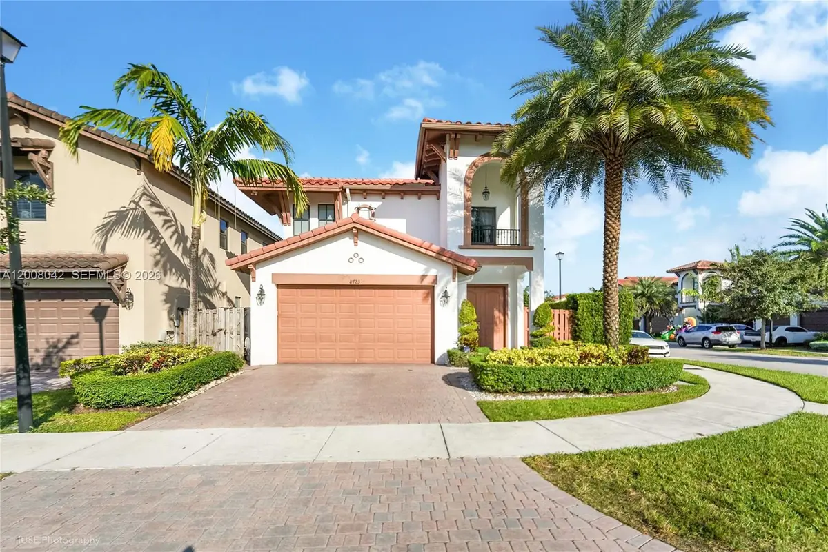 8723 NW 102nd Pl, Doral, FL 33178 - #1