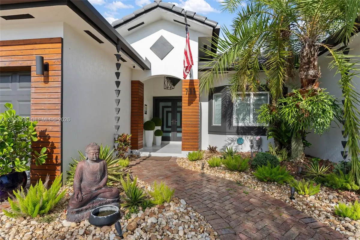 711 SE 14th Ave, Homestead, FL 33033 - #1