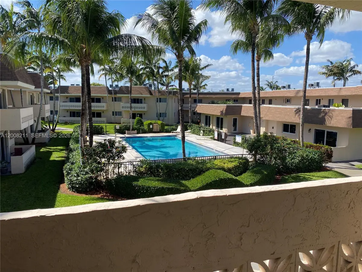 14500 SW 88th Ave, Palmetto Bay, FL 33176 - #1
