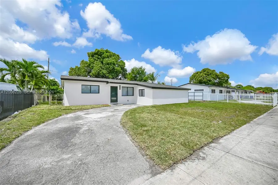 18530 NW 42nd Ave, Miami Gardens, FL 33055 - #2