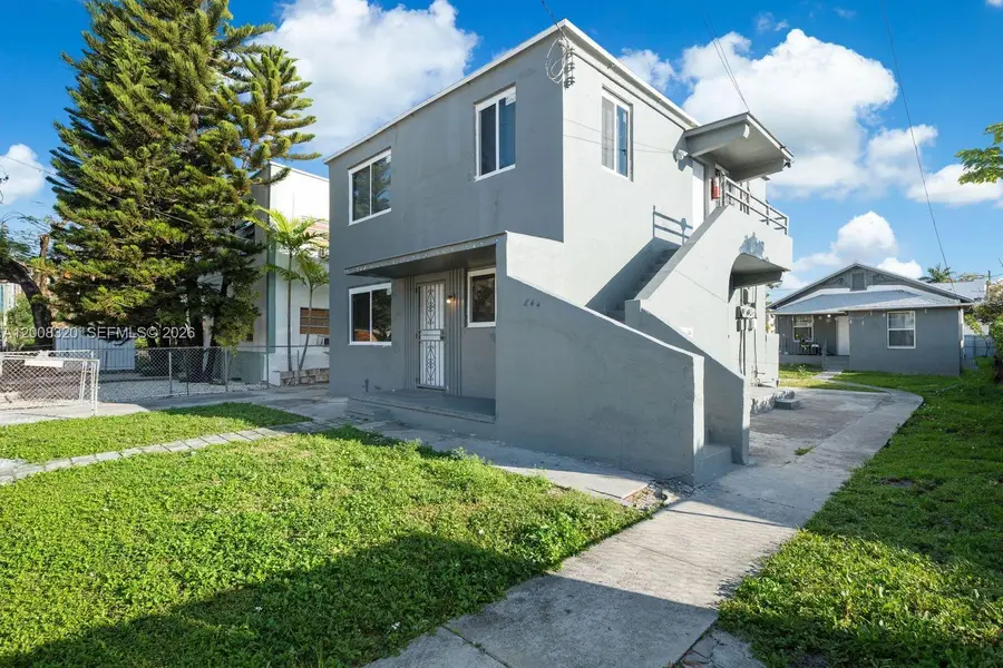842 SW 3rd St, Miami, FL 33130 - #2
