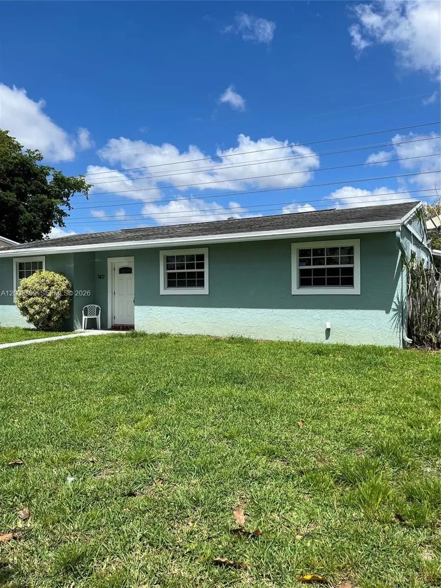 7471 SW 1st St, Margate, FL 33068 - #3