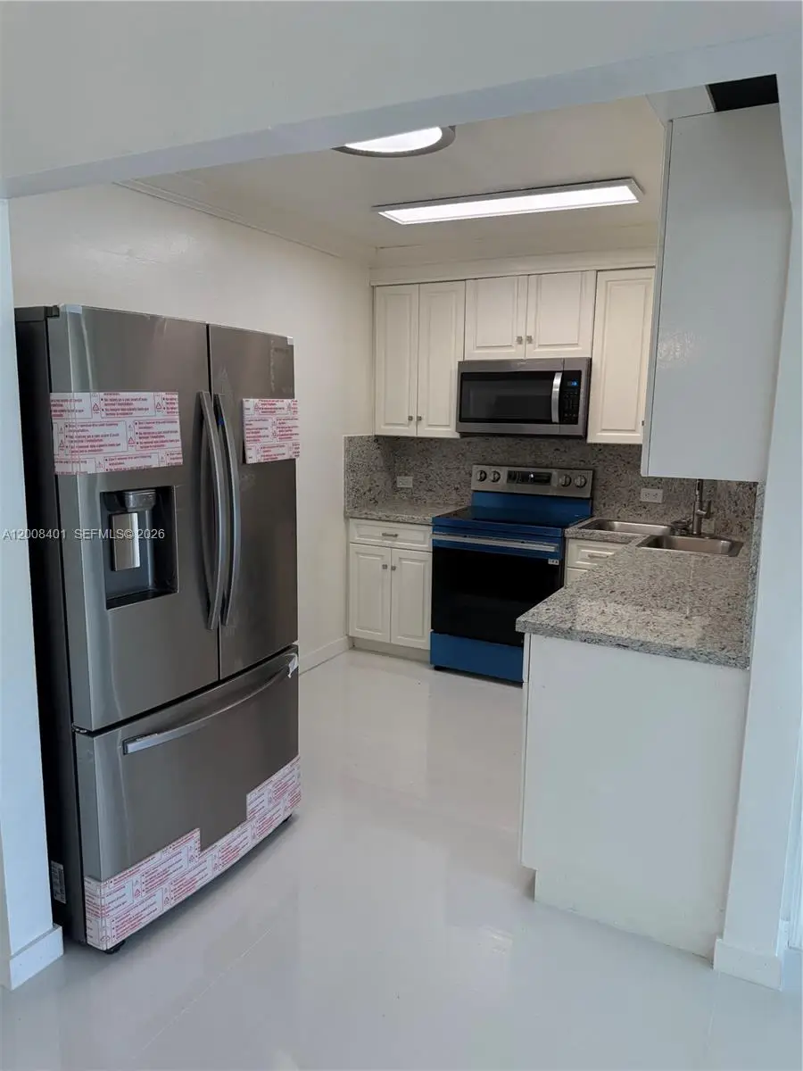 1625 SE 10th Ave #101, Fort Lauderdale, FL 33316 - #1