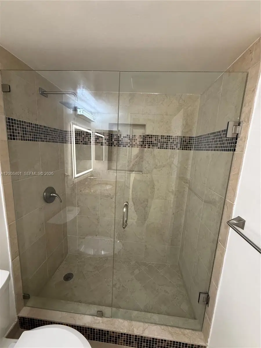 1625 SE 10th Ave #101, Fort Lauderdale, FL 33316 - #3