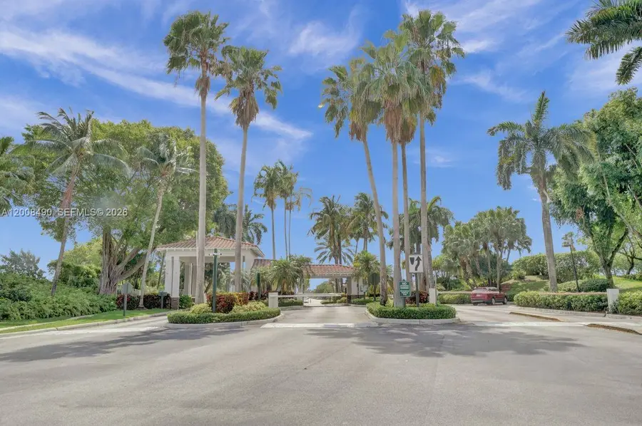 10750 NW 66th St #203, Doral, FL 33178 - #2