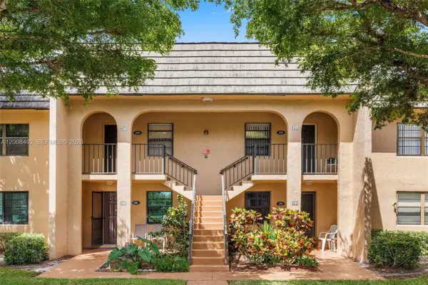 145 Lake Nancy Ln #230, West Palm Beach, FL 33411