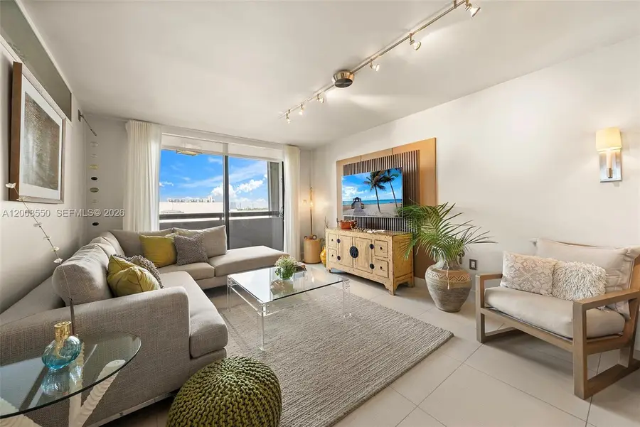 1775 Washington Ave #8F, Miami Beach, FL 33139 - #2